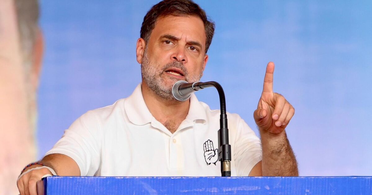 Rahul Gandhi Speaking at Stage